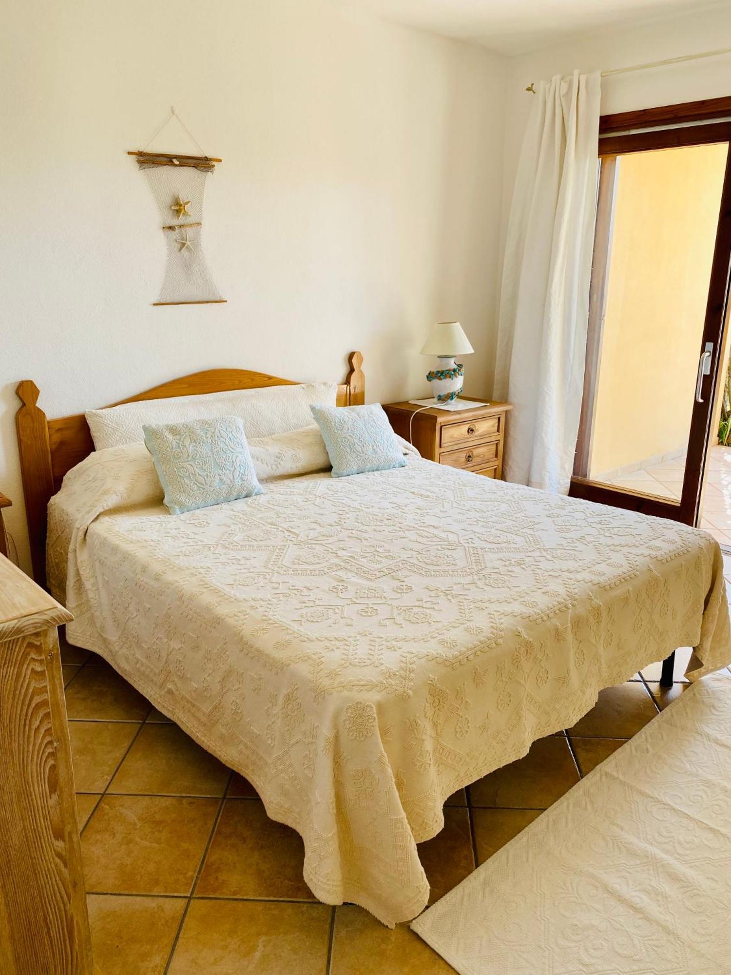La Casa Blu Villa San Pantaleo Eksteriør billede